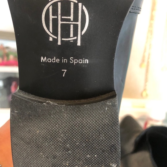 Booties - women - Picture 9 of 11